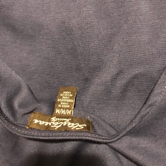 Reversible Navy Crop Top - new without tags - Picture 4 of 5